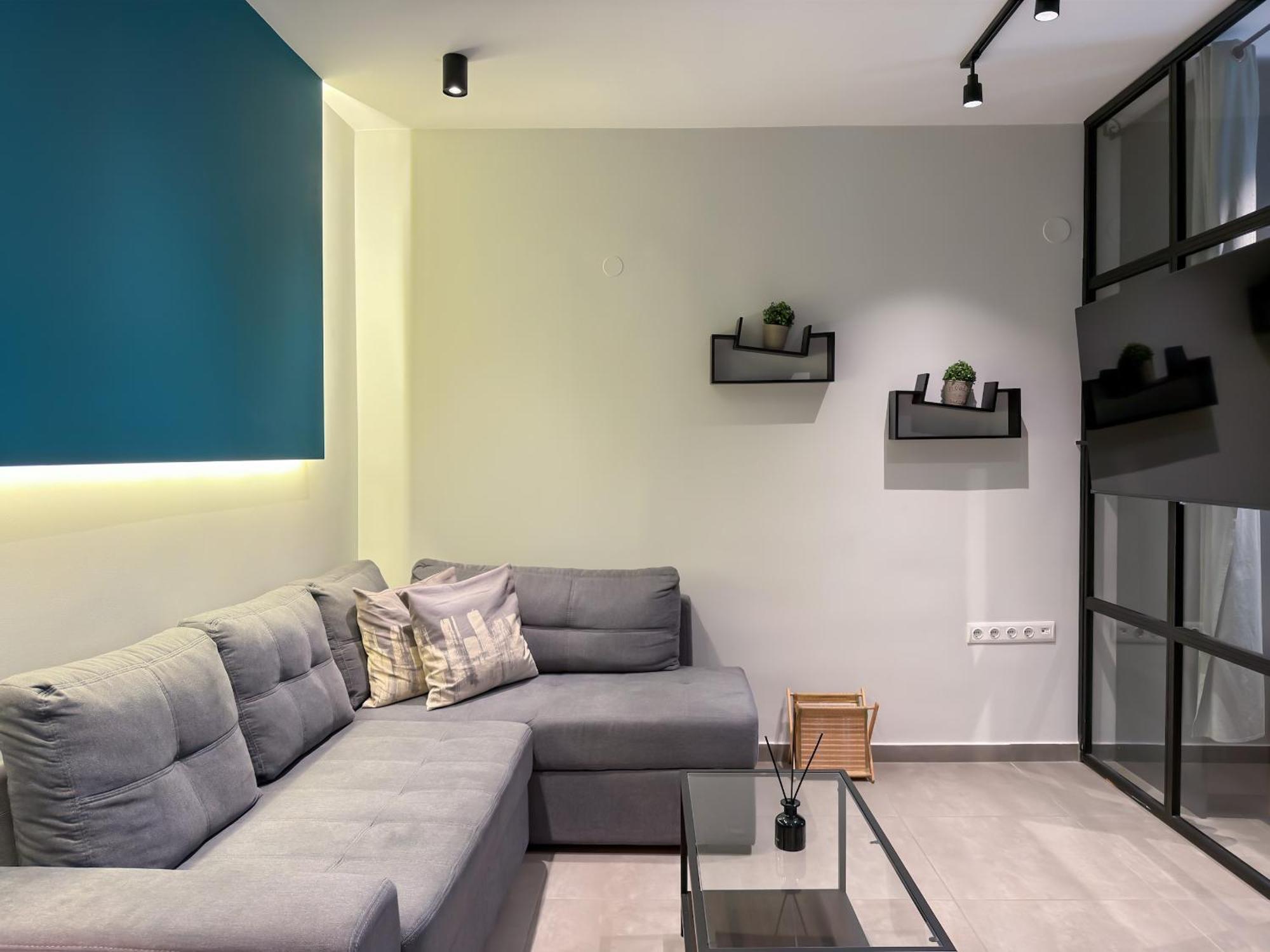 Luxury Downtown D4 Apartment